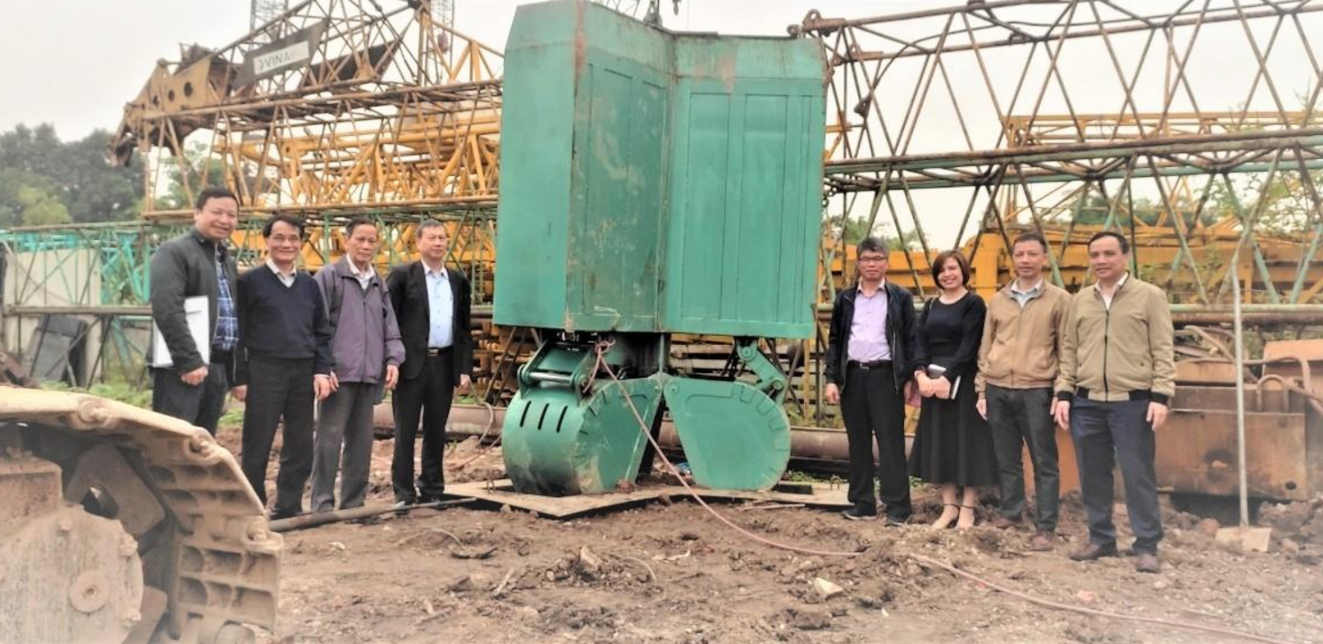 THIẾT BỊ VÀ CHẾ TẠO BỘ CÔNG TÁC LẮP TRÊN MÁY CƠ SỞ ĐỂ THI CÔNG CỌC BARRETTE, MẶT CẮT CỌC KIỂU CHỮ Y